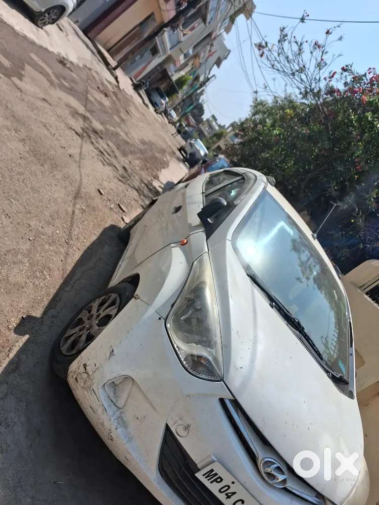 Hyundai Eon 2015 Lpg 151000 Km Driven