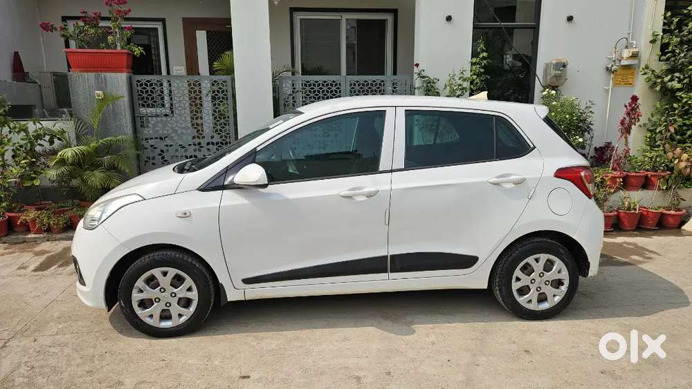 Hyundai Grand I10 Magna 2016 Petrol Excellent Condition Fix Price