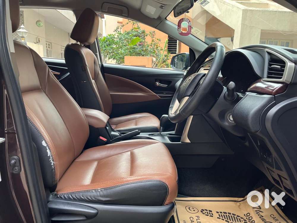 Toyota Innova Crysta 2.8 Gx At, 2017, Diesel