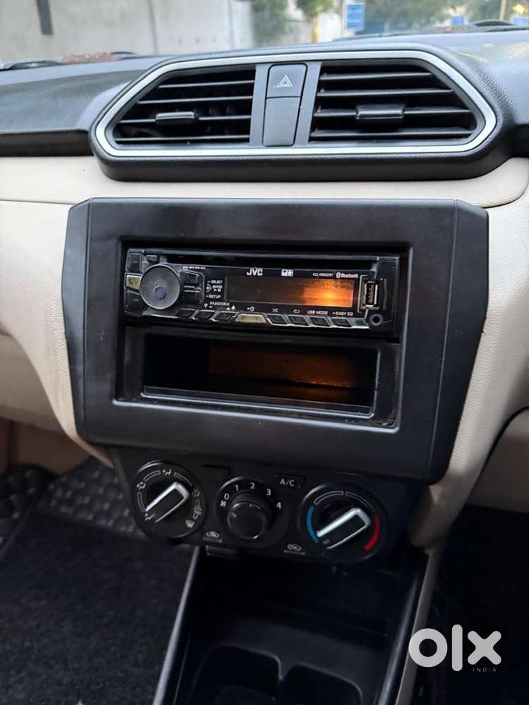 Maruti Suzuki Swift Dzire Lxi Optional-o, 2017, Cng & Hybrids