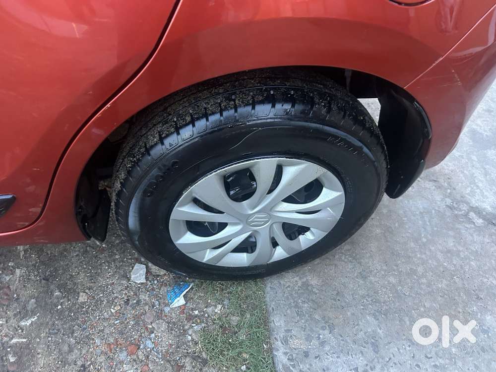 Maruti Suzuki Swift Vxi Optional, 2023, Petrol