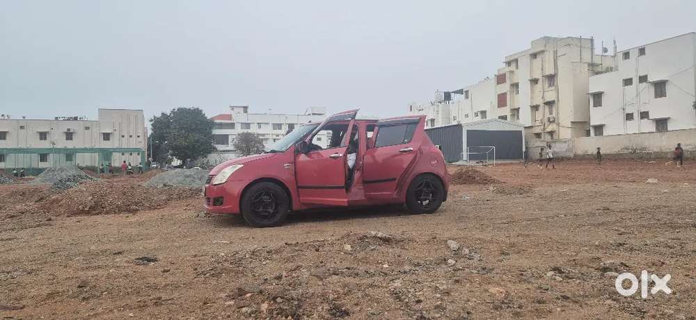 Well Maintained2031upto Paper Done2011 Model,4door Powerwindows,alloys