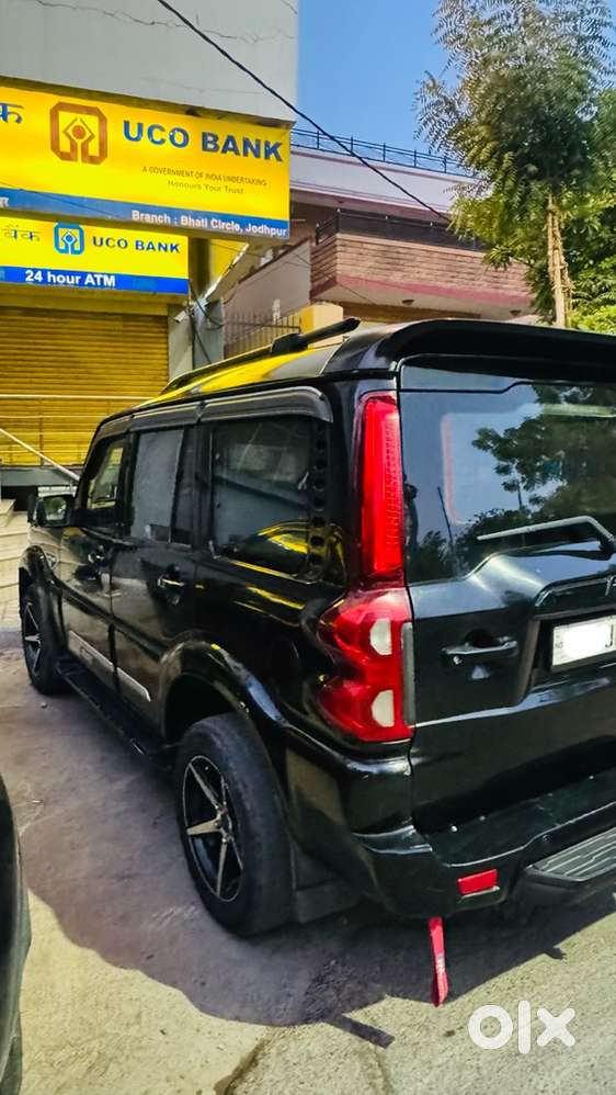 Mahindra Scorpio Diesel 2015