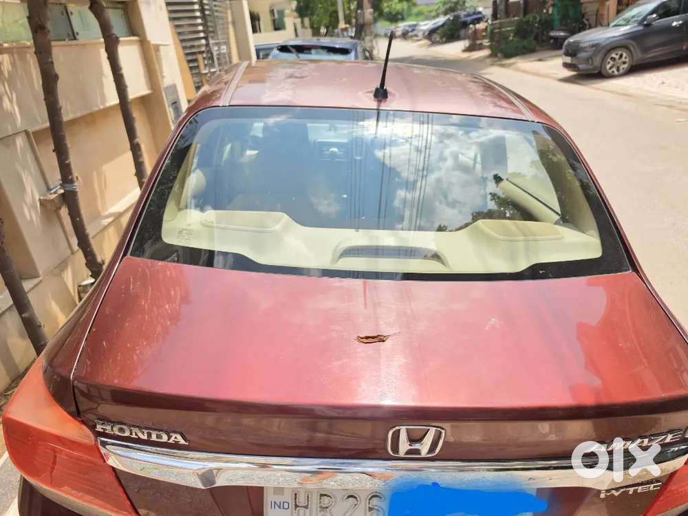 Honda Amaze 1.2 Petrol 2015