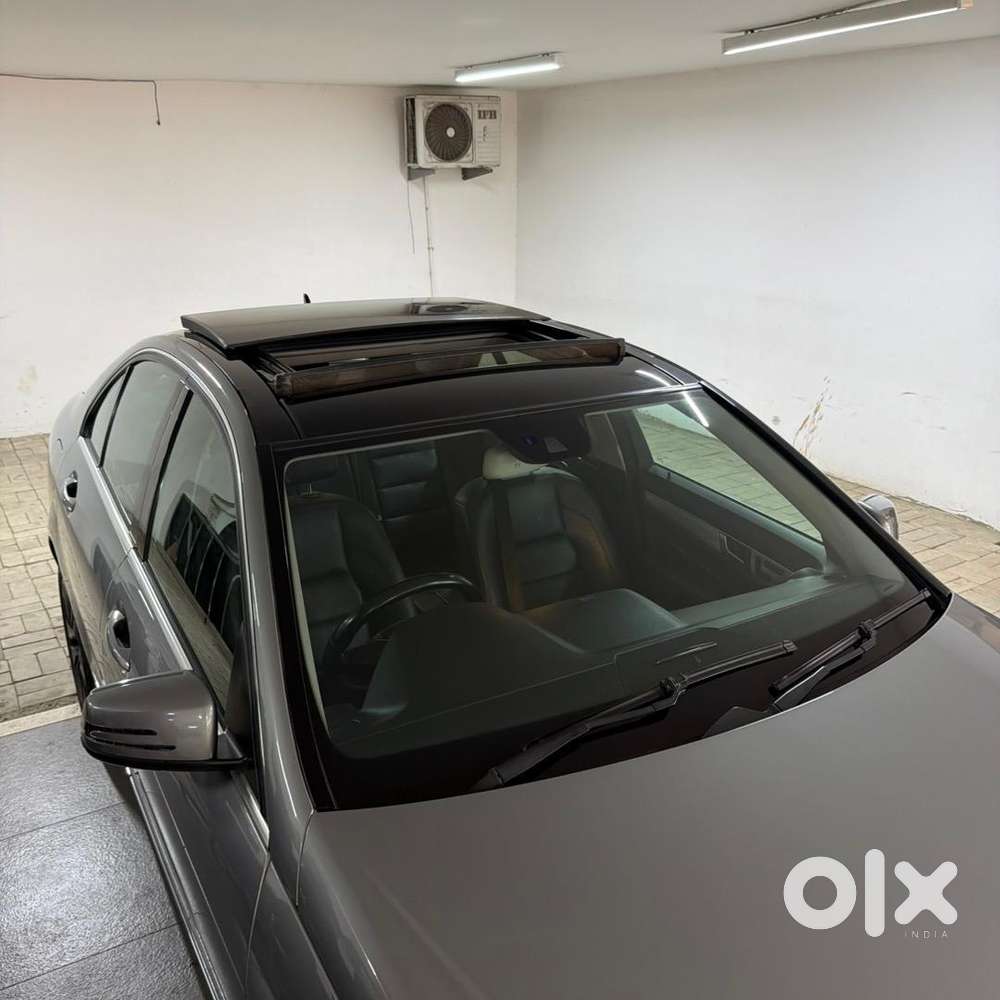 Mercedes-benz C-class 2012 Petrol Well Maintained