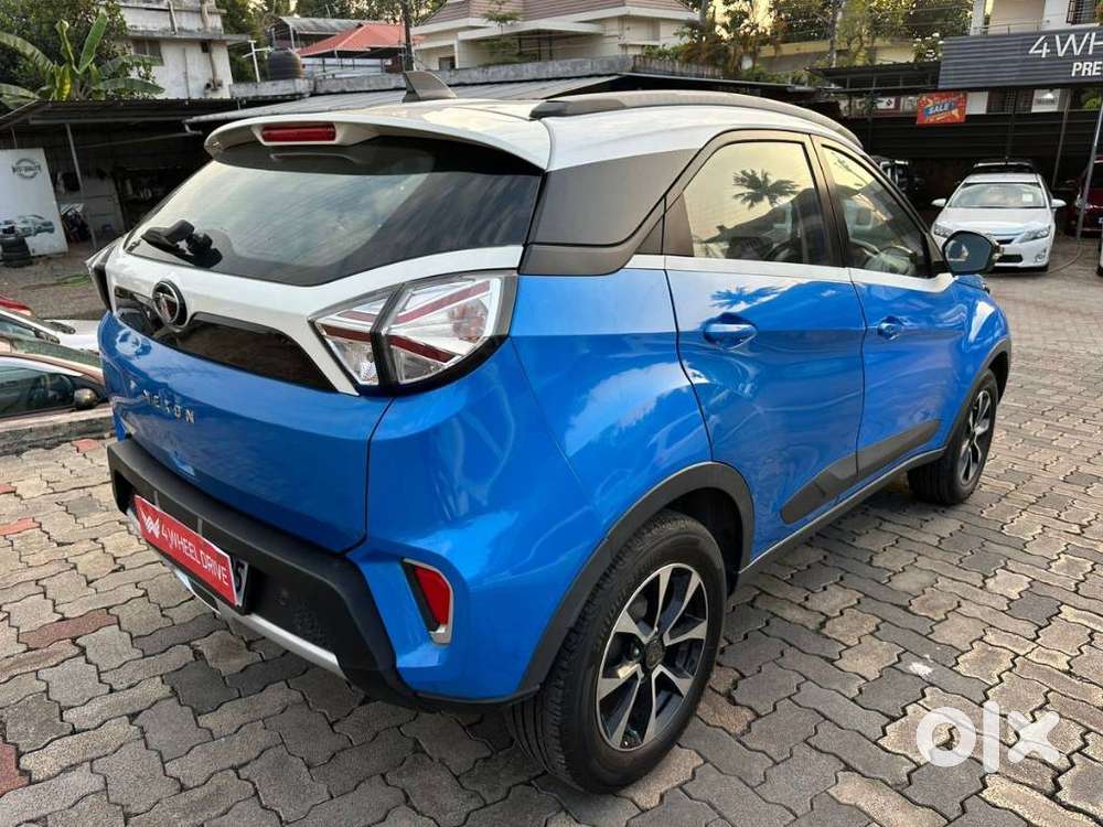 Tata Nexon 1.2 Revotron Xza Plus (o) Amt, 2021, Petrol