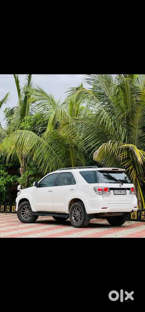 Toyota Fortuner 2014