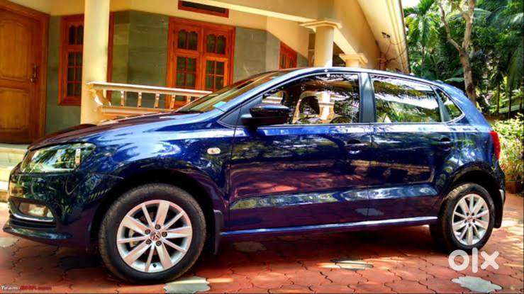 Volkswagen Polo Night Blue Colour With Premium Interior