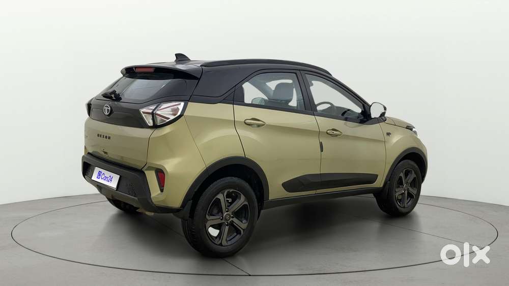Tata Nexon 1.2 Revotron Xz Plus Premium, 2022, Petrol