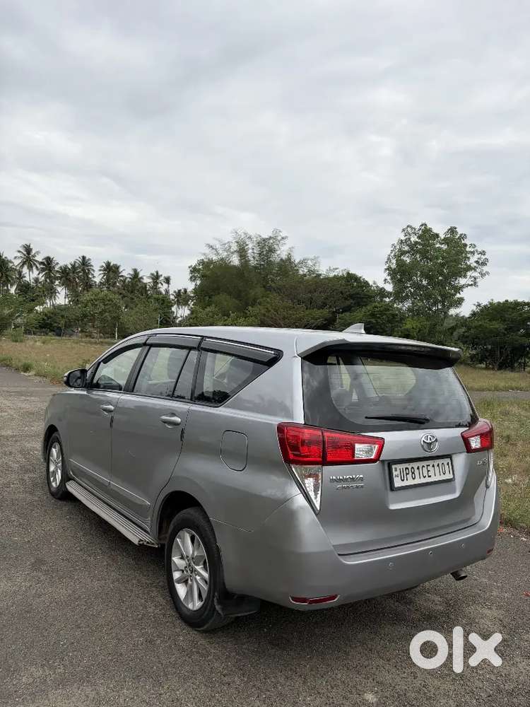 Toyota Innova Crysta 2019
