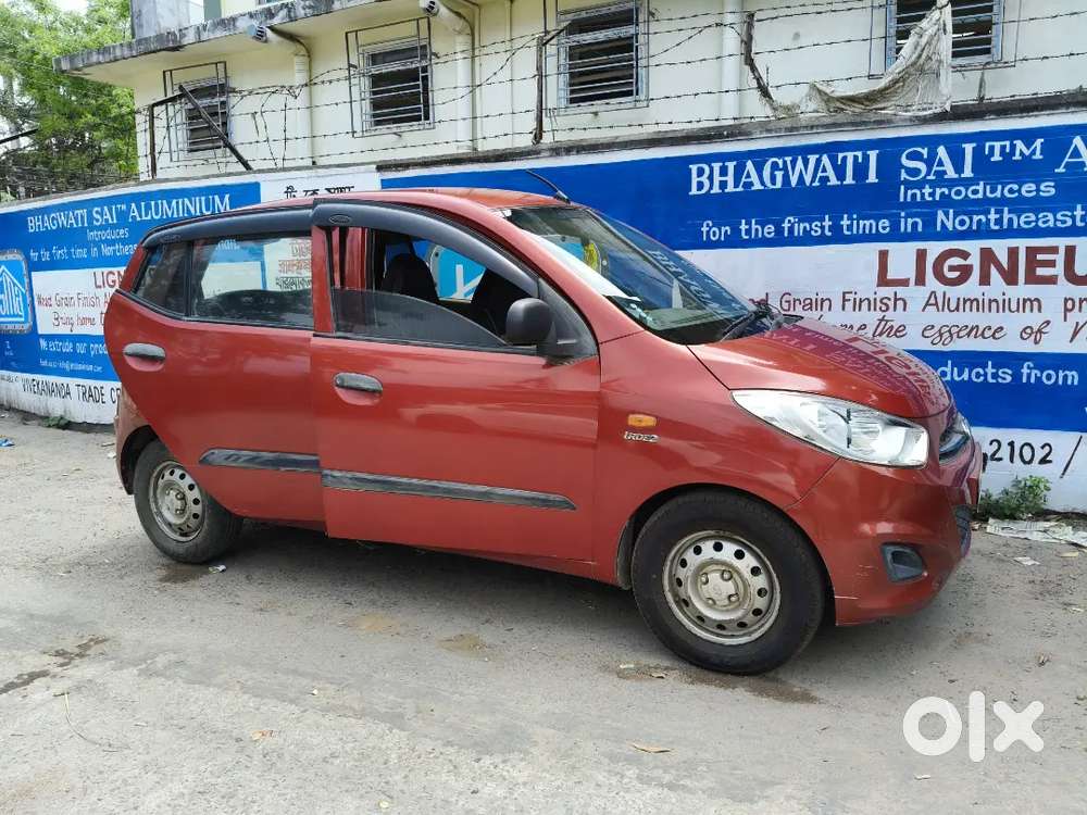 Hyundai I10 2011 Petrol 65000 Km Driven