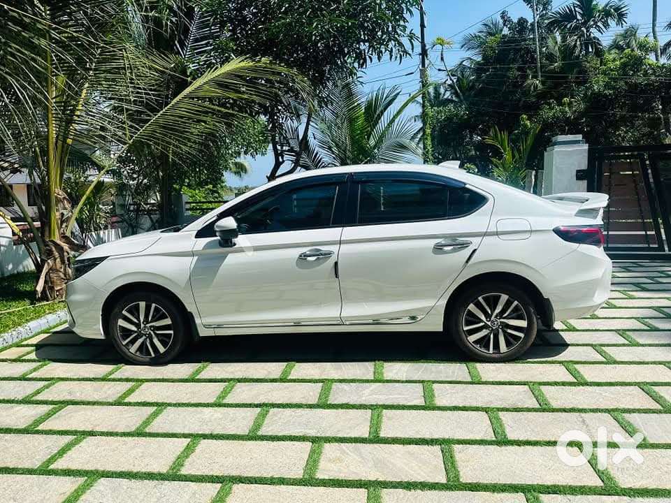 Honda City Zx Cvt, 2022, Petrol