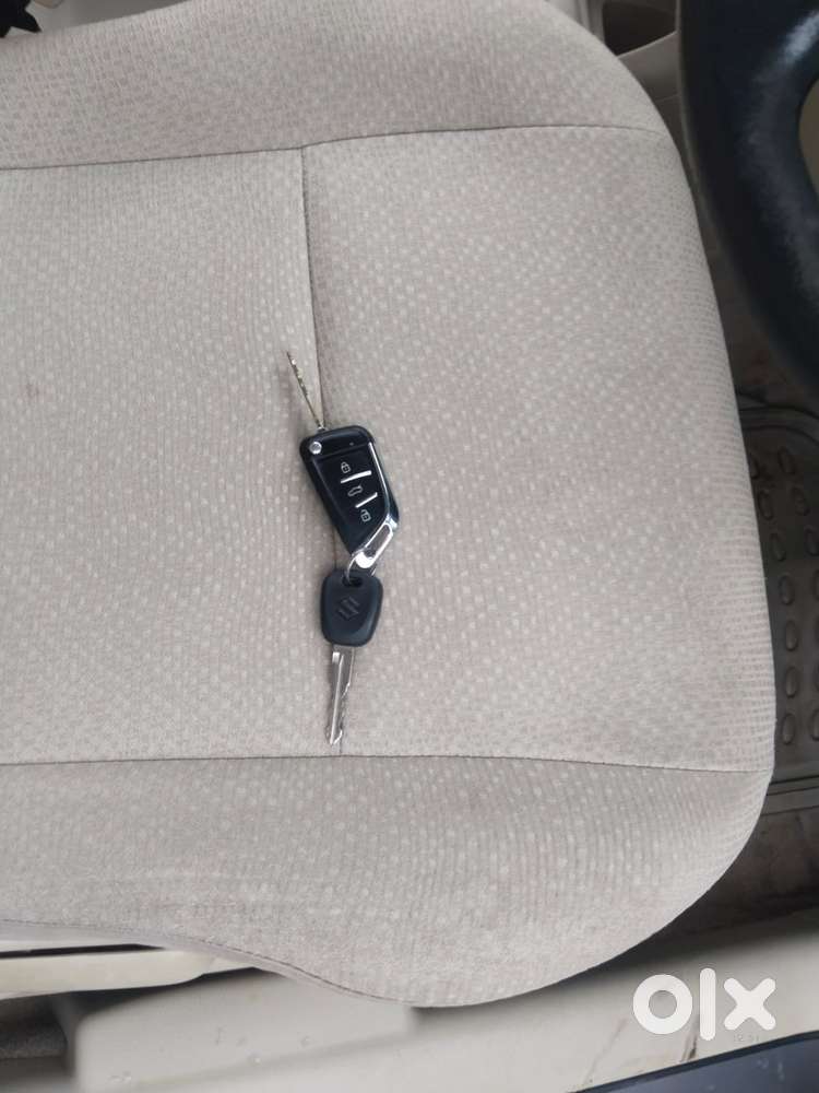 Maruti Suzuki Dzire 1.2 Vxi, 2013, Petrol