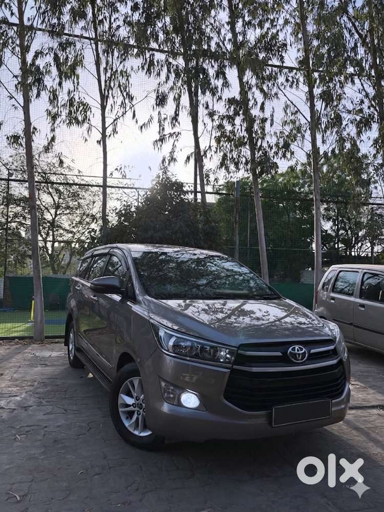 Toyota Innova Crysta 2019