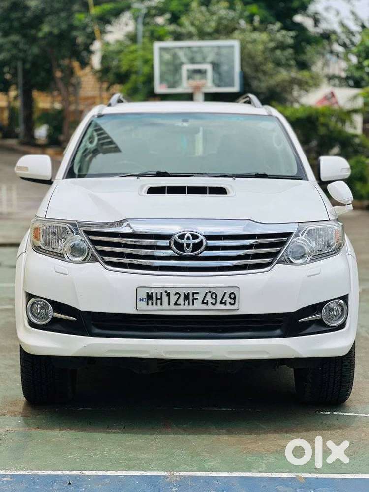 Toyota Fortuner 3.0 4x4 Manual, 2015, Diesel