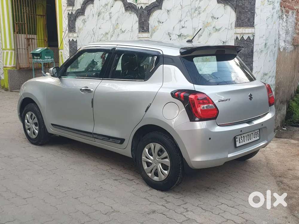 Suzuki Swift 2018 Vxi 1st Owner