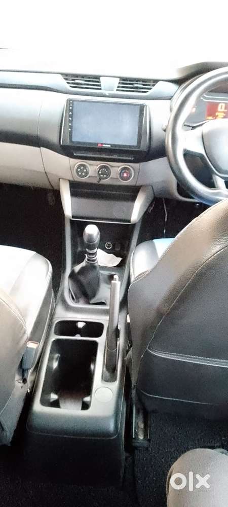 Renault Triber Rxl, 2019, Petrol