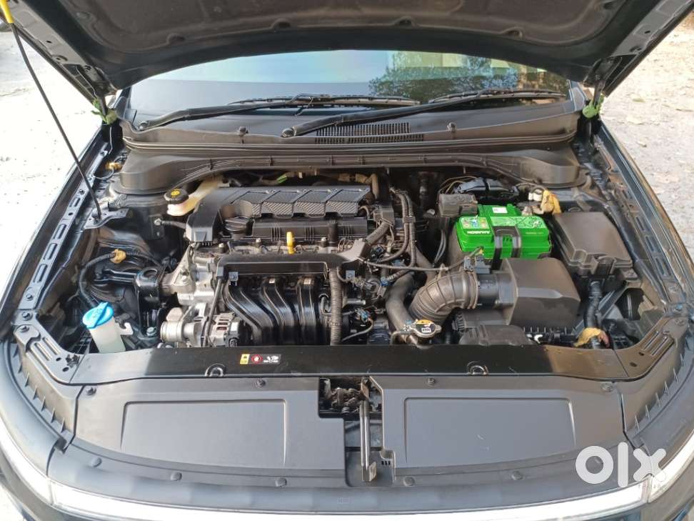 Hyundai Verna 1.5 Sx (o) Ivt, 2024, Petrol