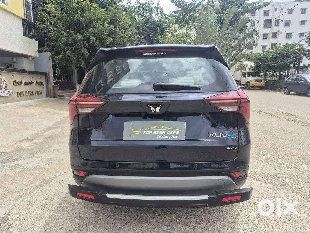 Mahindra Xuv700 2.0 Ax 7 Petrol At Str, 2024, Petrol