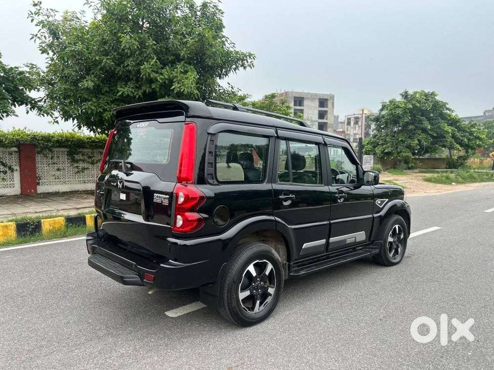 Mahindra Scorpio Classic 2.2 S 11 Mt 7 Cc, 2026, Diesel