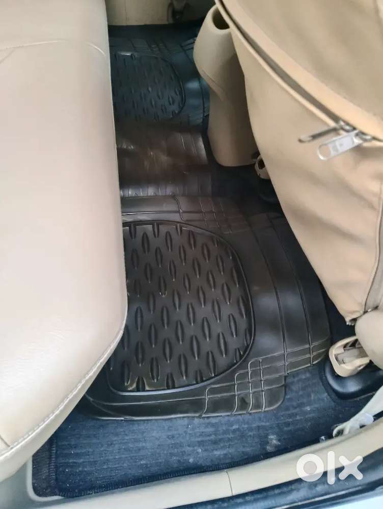 Honda City Ivtech Cng Petrol On Papper Alloy Wheels