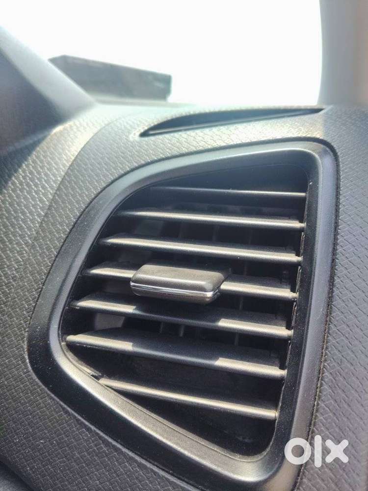 Maruti Suzuki Brezza 1.5 Vxi Smart Hybrid, 2020, Petrol
