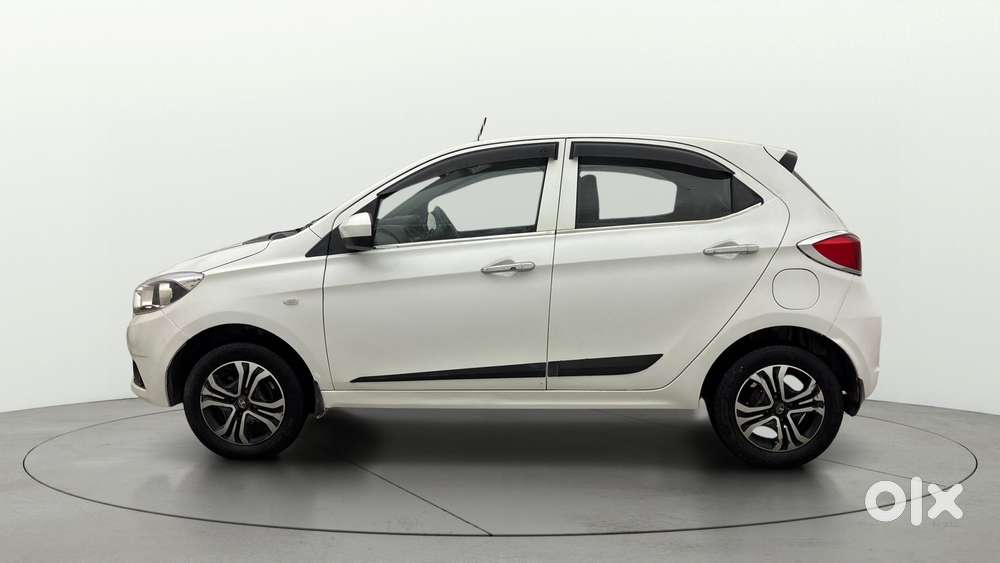 Tata Tiago 1.2 Revotron Xz, 2019, Petrol