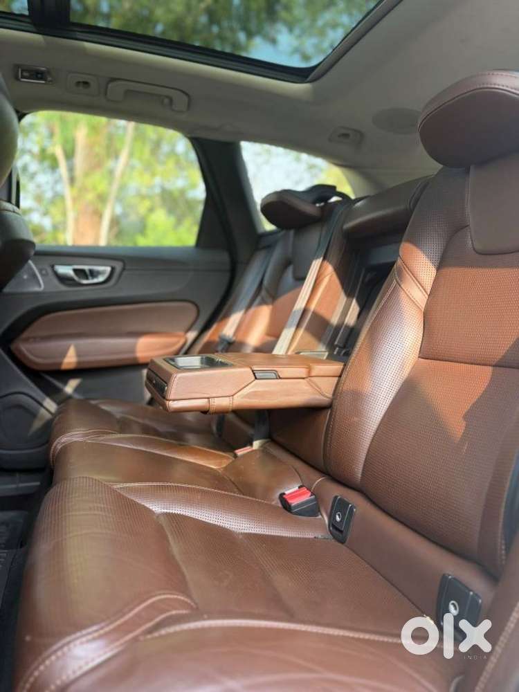 Volvo Xc60 D5 Inscription, 2018, Diesel