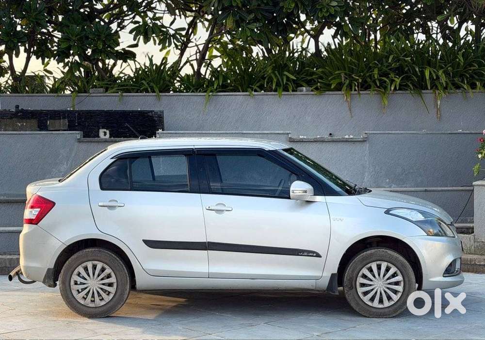 Maruti Suzuki Dzire, 2016, Petrol