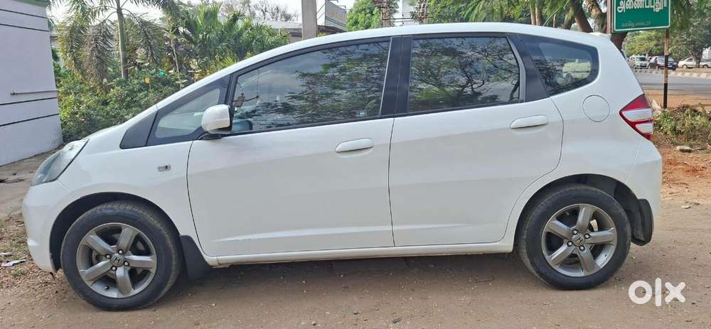 Honda Jazz X I-vtec, 2011, Petrol