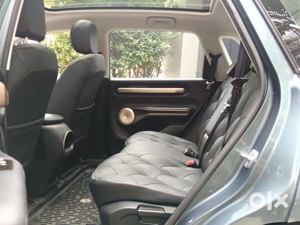 Mg Windsor Ev Essence, 2025, Electric