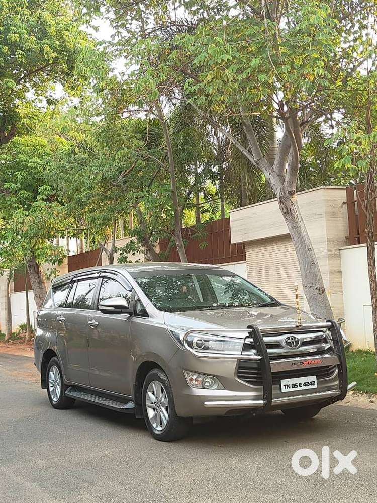Toyota Innova Crysta 2.4 V, 2017, Diesel