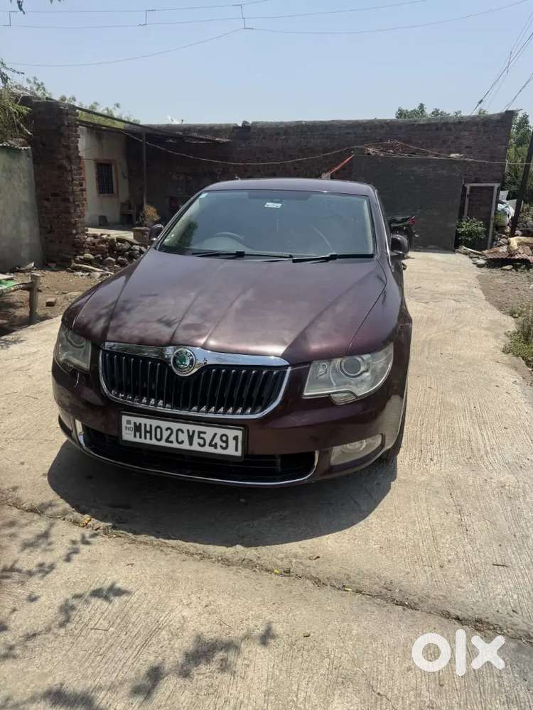 Skoda Superb Elegance 2013