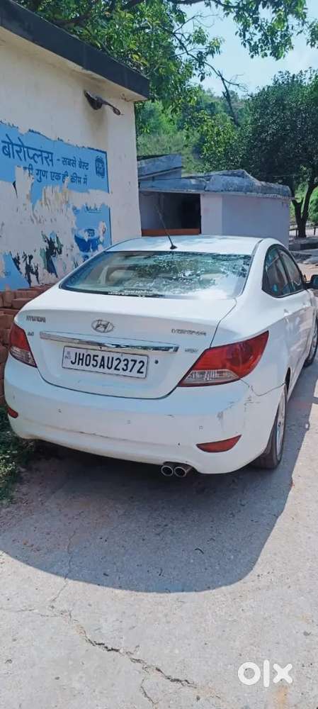 Hyundai Verna 2013 Petrol Well Maintained