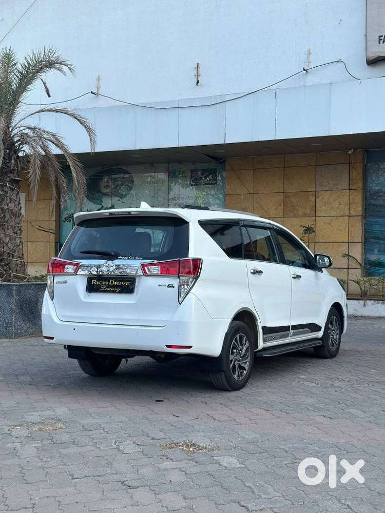 Toyota Innova Crysta [2020-ongoing] 2.4 Gx At 7 Str, 2021, Diesel