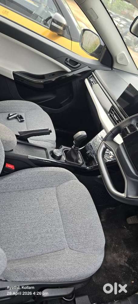 Tata Curvv Creative 1.2 Revotron Petrol 6mt, 2024, Diesel
