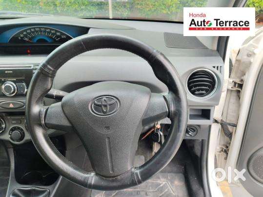 Toyota Etios Liva G, 2013, Petrol