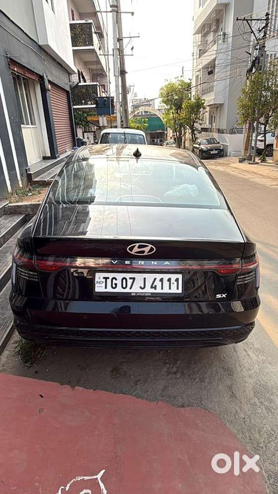 Hyundai Verna 2024 Petrol 33192 Km Driven