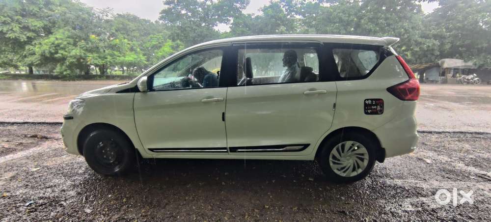 Maruti Suzuki Ertiga 1.5 Vxi, 2025, Petrol