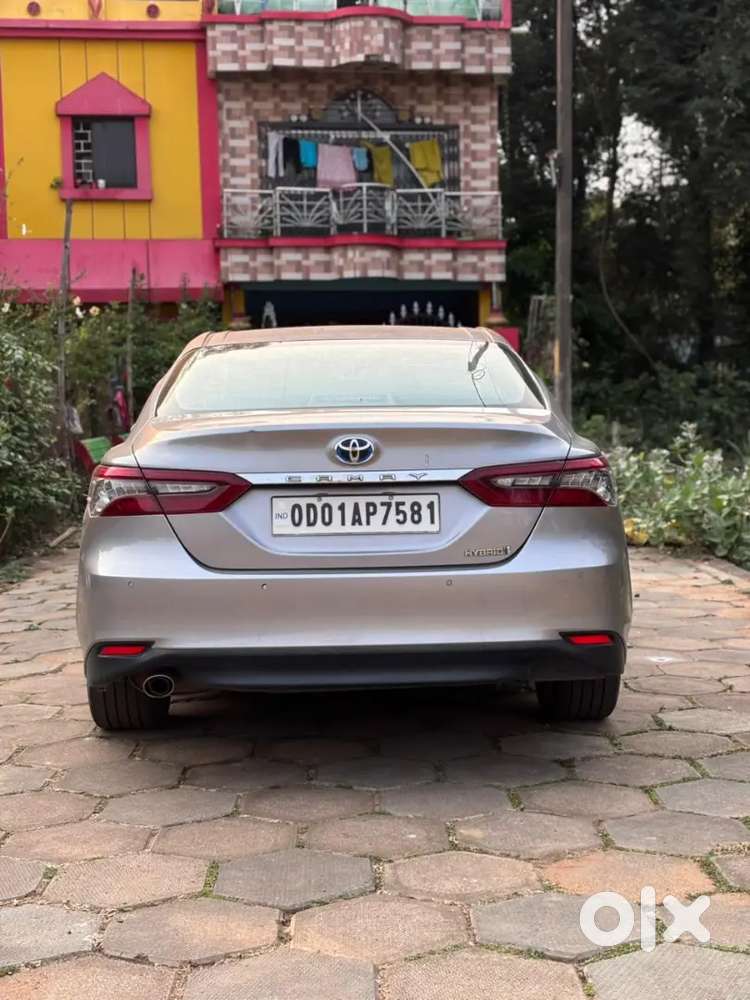 Toyota Camry 2022 Petrol Well Maintained