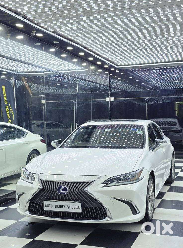 Lexus Es 300h, 2019