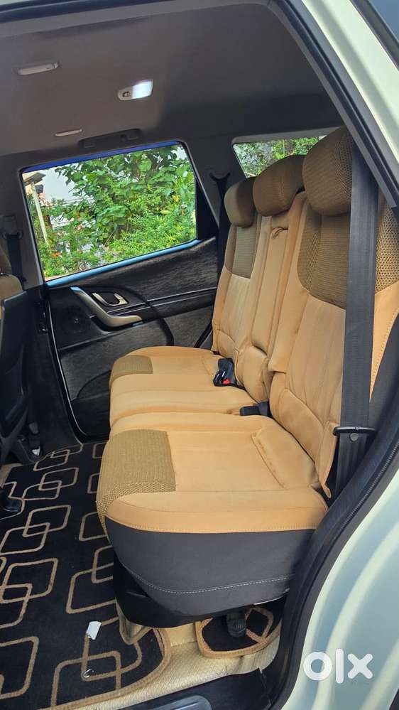 Mahindra Xuv500 W9, 2017, Diesel
