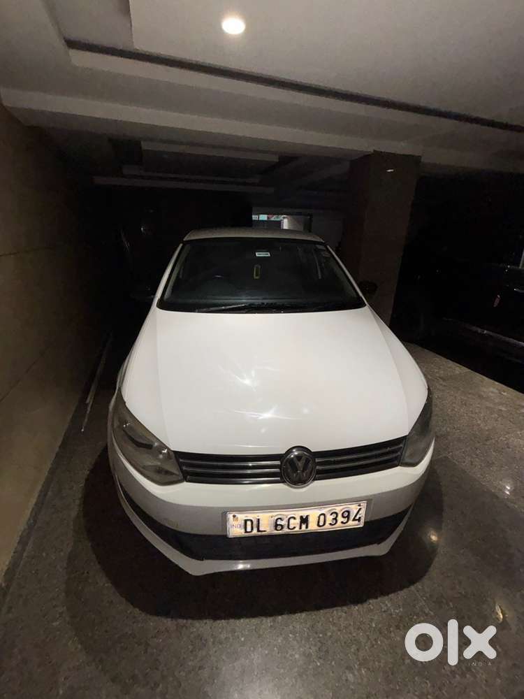 Volkswagen Polo Petrol Manual 2011