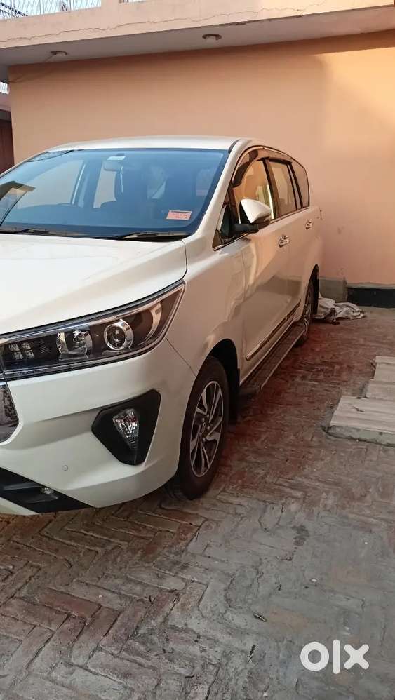 Toyota Innova Crysta 2022 Diesel 38500 Km Driven