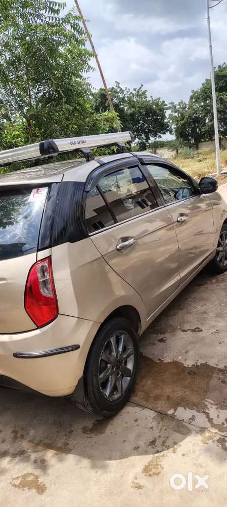 Tata Bolt Xt Revotron 2015