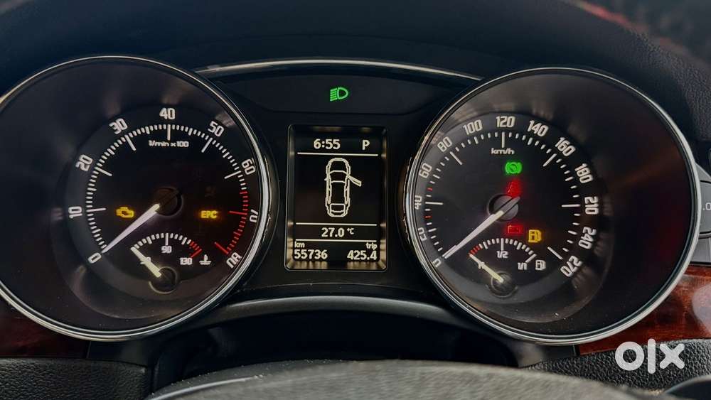 Skoda Superb 1.8 Elegance Tsi At, 2012, Petrol