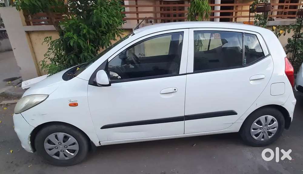 Hyundai I10 2012 Petrol 70435 Km Driven