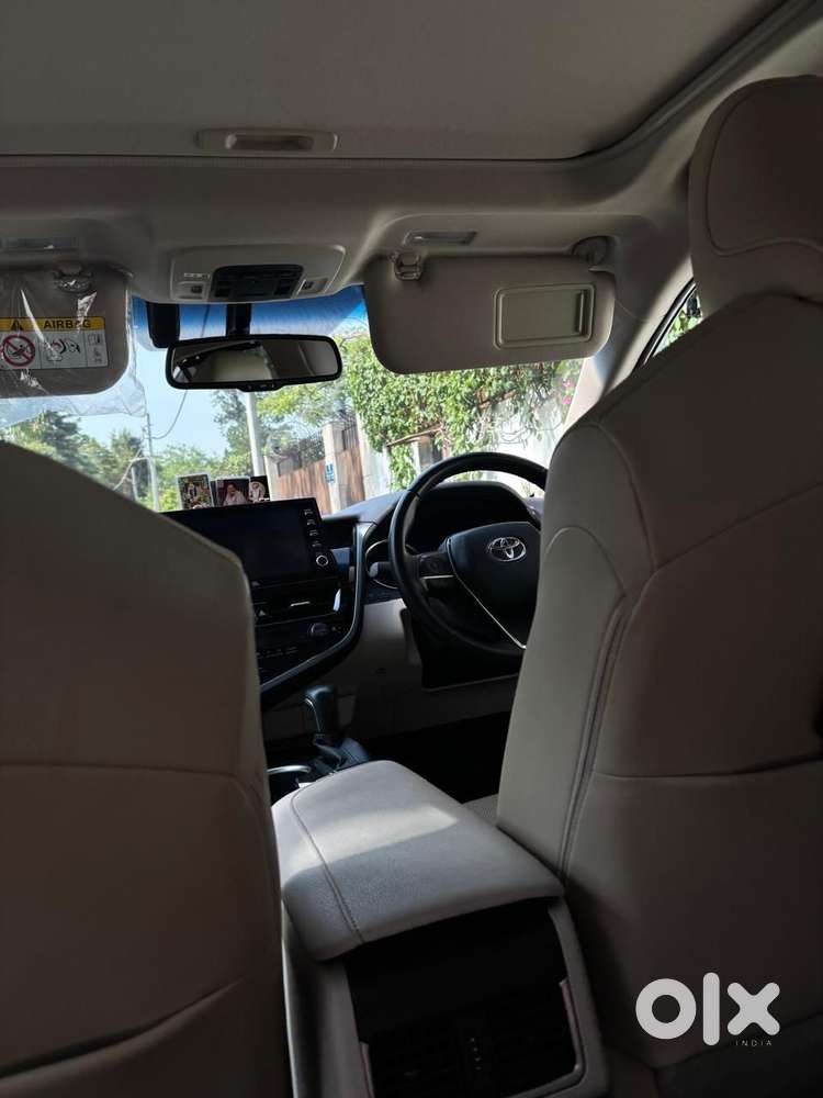 Toyota Camry 2.5 Hybrid, 2024, Petrol