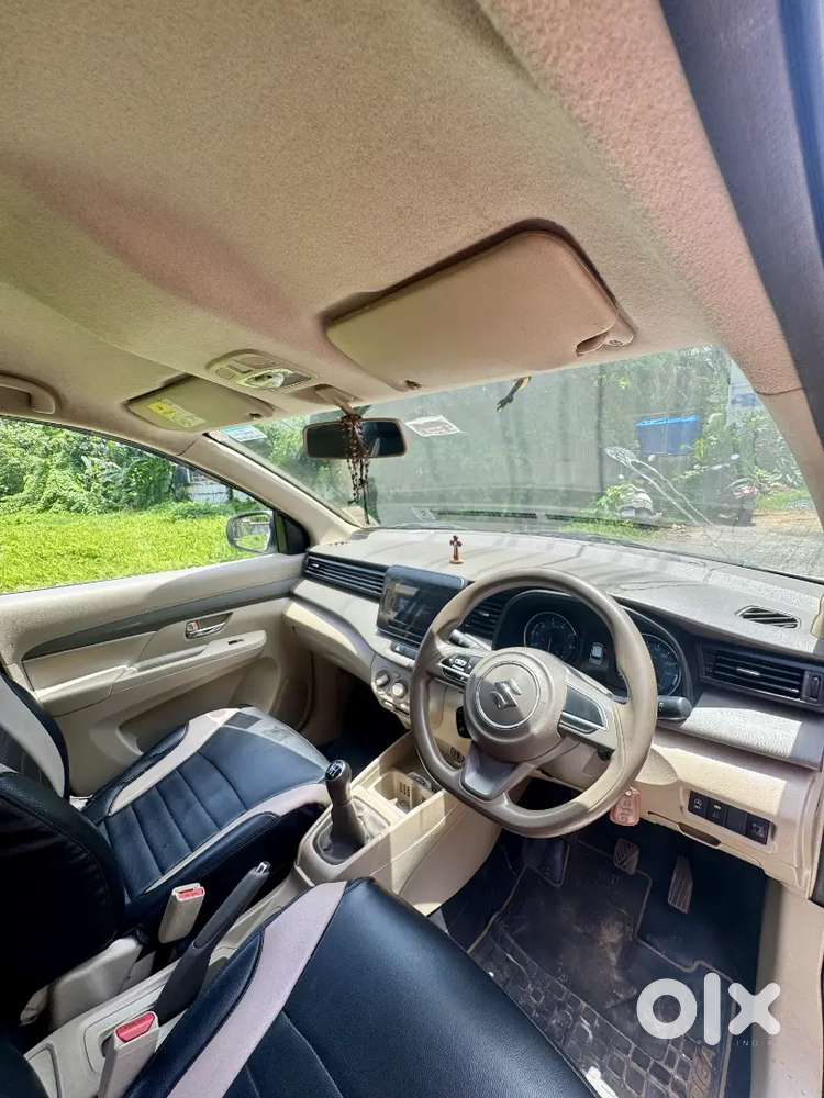 Maruti Suzuki Ertiga Vxi Smart Hybrid