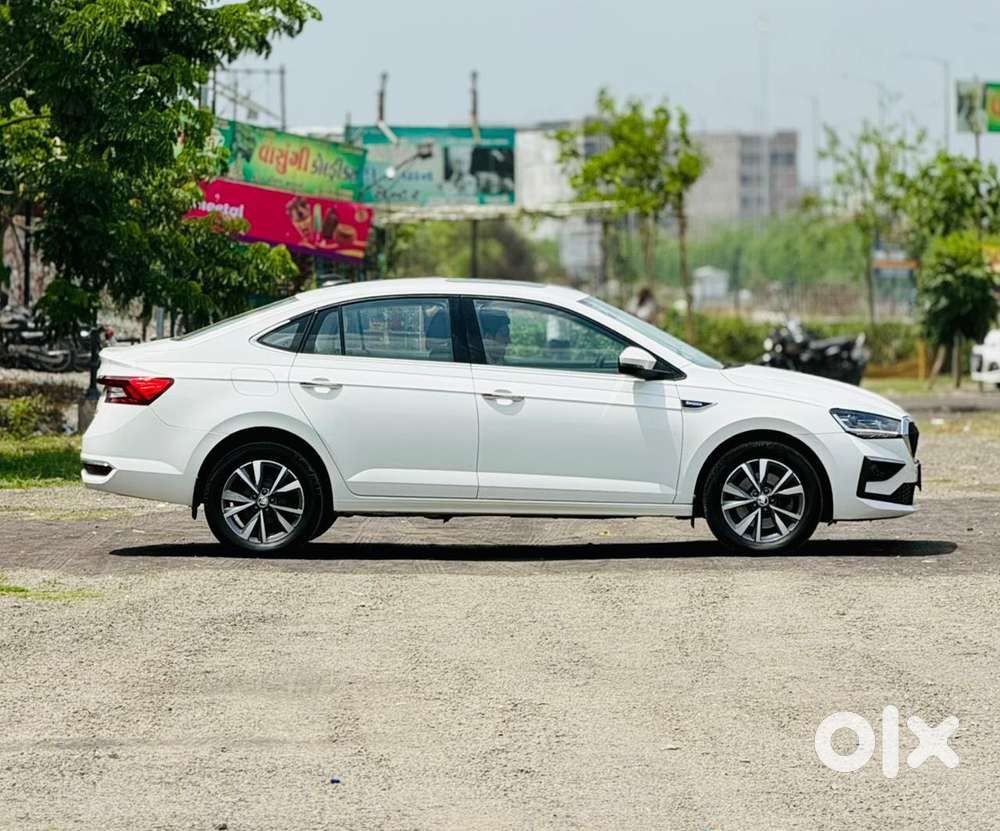 Skoda Slavia 1.5 Tsi Style At, 2025, Petrol